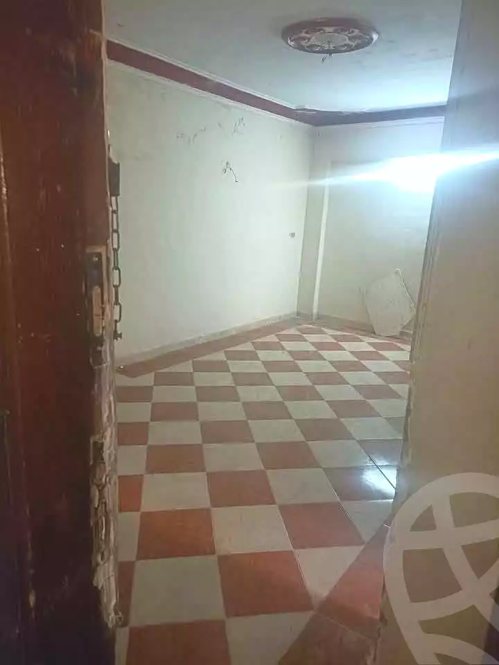 https://aqarmap.com.eg/ar/listing/7072004-for-rent-alexandria-el-dekhela