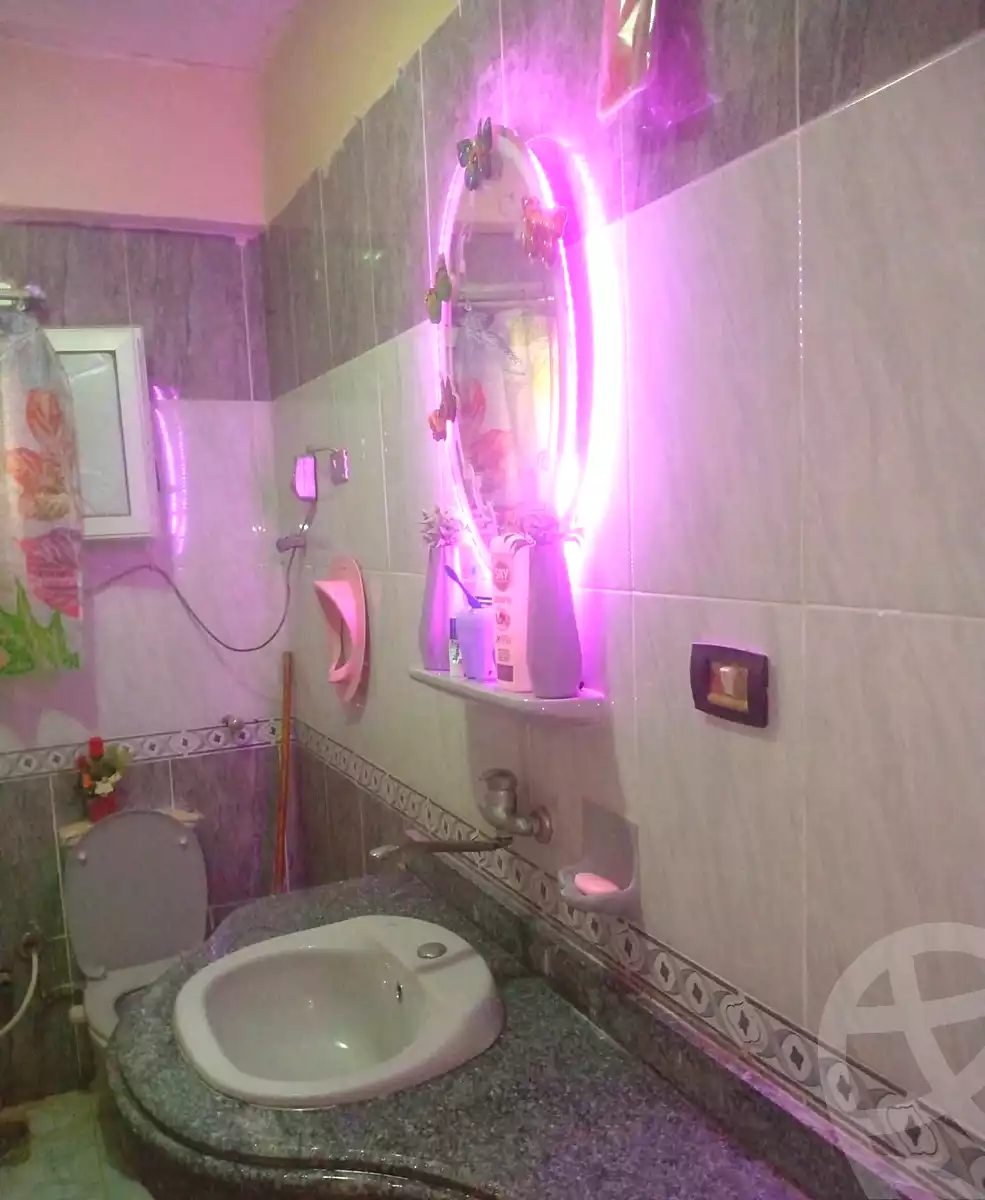https://aqarmap.com.eg/ar/listing/7072015-for-sale-alexandria-al-agamy-el-hanouvel-kasr-al-quiri-st-1