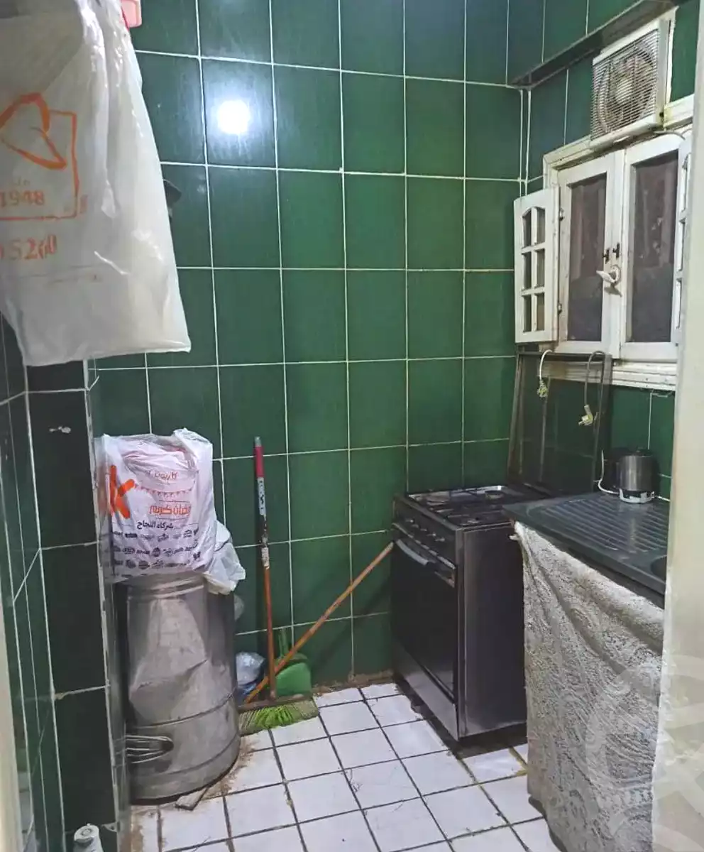 https://aqarmap.com.eg/en/listing/7072140-for-sale-alexandria-al-agamy-el-hanouvel