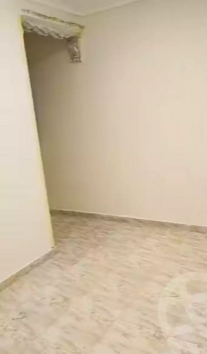 https://aqarmap.com.eg/ar/listing/7071831-for-sale-alexandria-al-agamy-el-hanouvel
