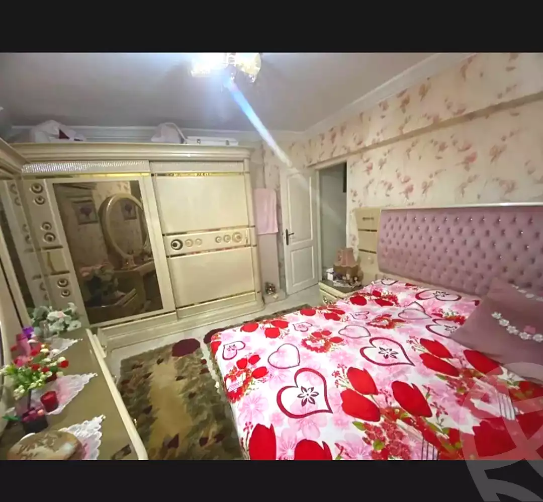 https://aqarmap.com.eg/en/listing/7072182-for-sale-alexandria-sydy-bshr-sydy-bshr-bhry-shr-khld-bn-lwlyd