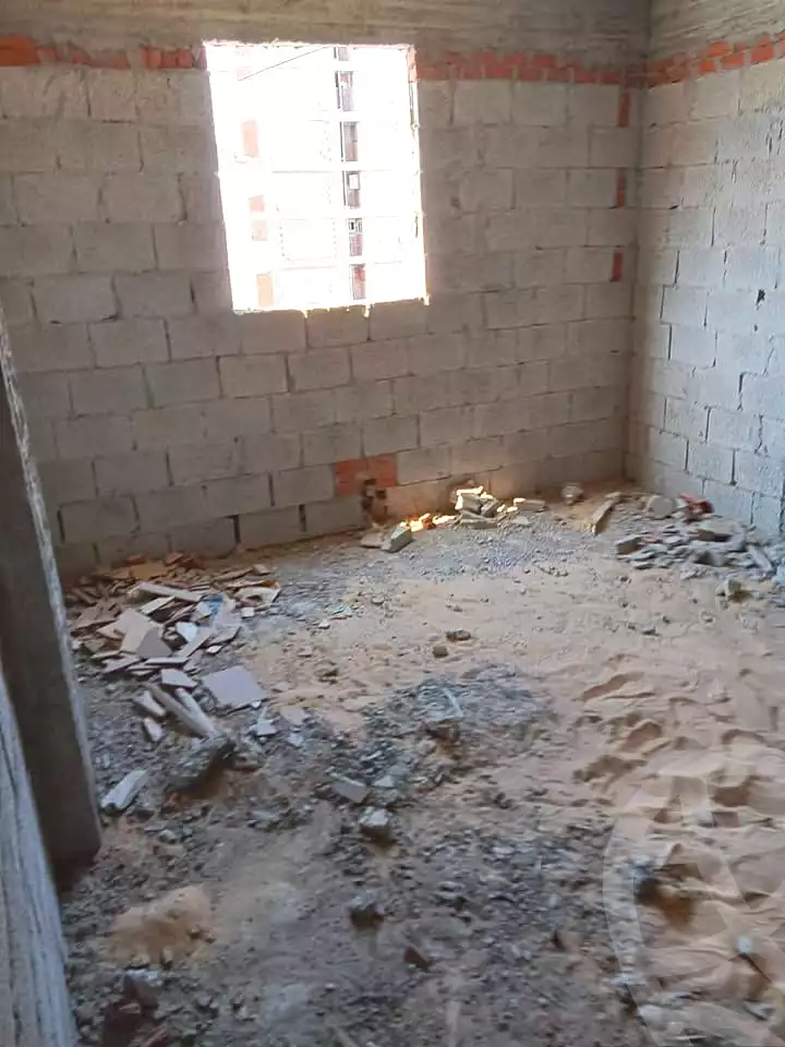 https://aqarmap.com.eg/ar/listing/7072255-for-sale-alexandria-new-miami-compounds-new-miami-doctors-city