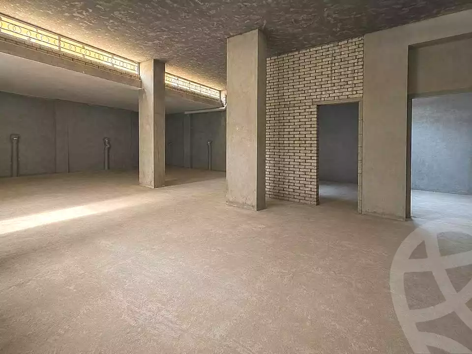 https://aqarmap.com.eg/ar/listing/7072307-for-rent-cairo-15th-of-may-manteqat-el-100-fadan