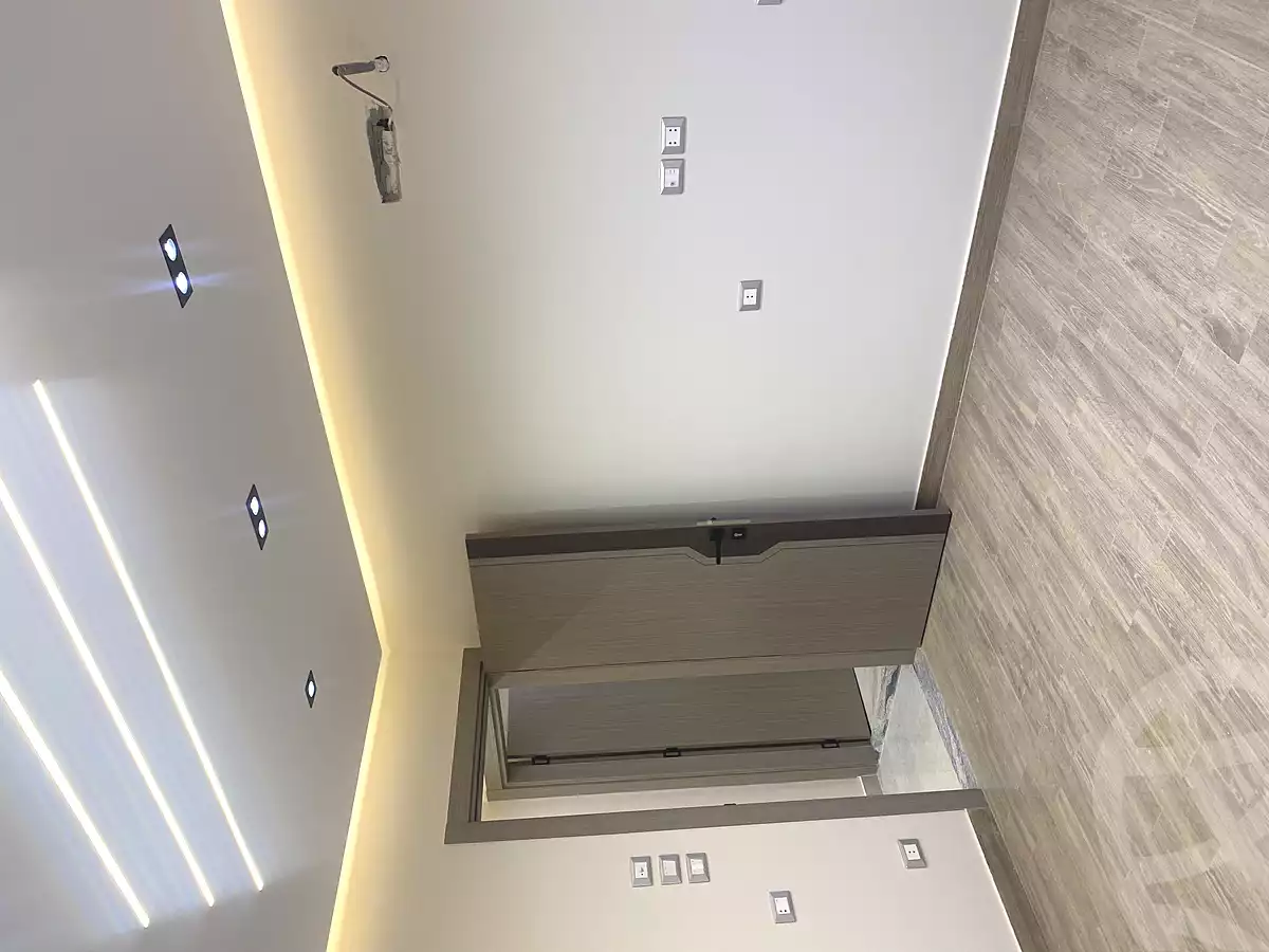 https://aqarmap.com.eg/ar/listing/7072551-for-rent-cairo-new-cairo-compounds-hyde-park-park-corner-hyde-park