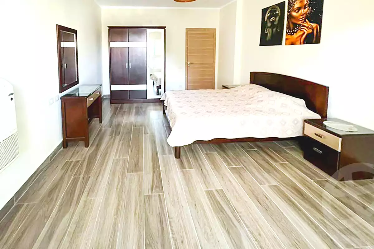 3 BR Chalet in Downtown New Alamein, photo 5 of 10