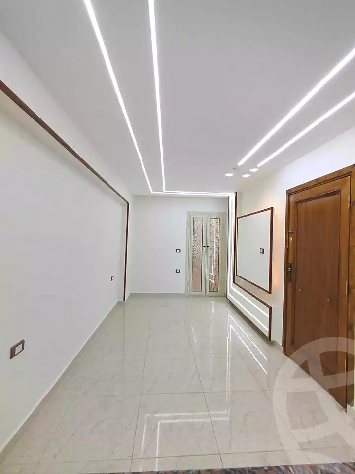 https://aqarmap.com.eg/ar/listing/7072790-for-sale-alexandria-lsywf-el-falki