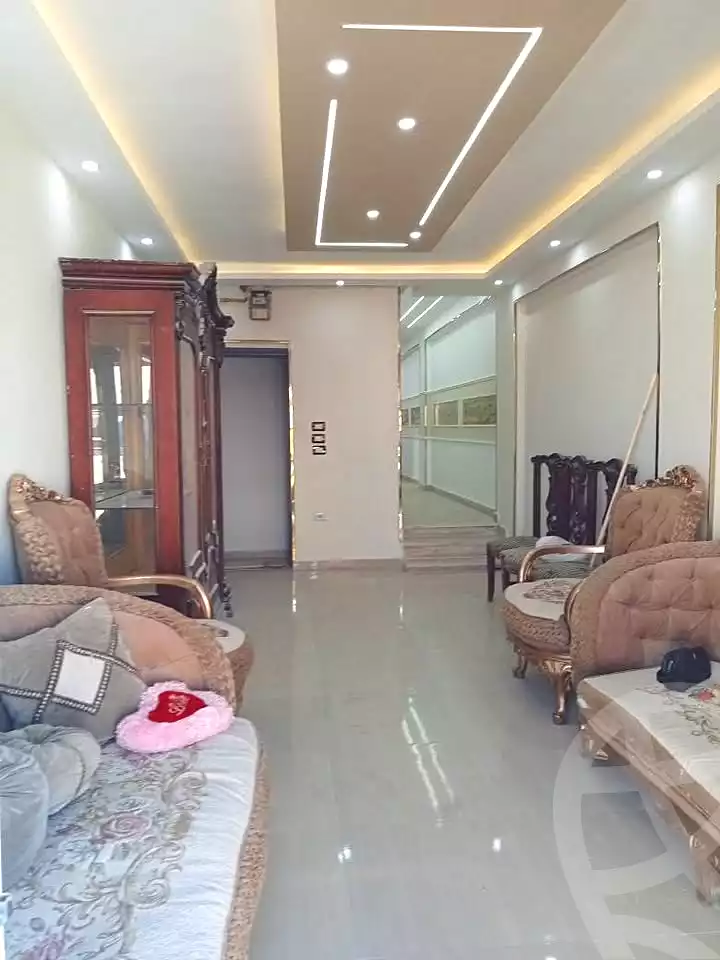 https://aqarmap.com.eg/ar/listing/7072856-for-sale-alexandria-el-asafra-l-sfr-bhry