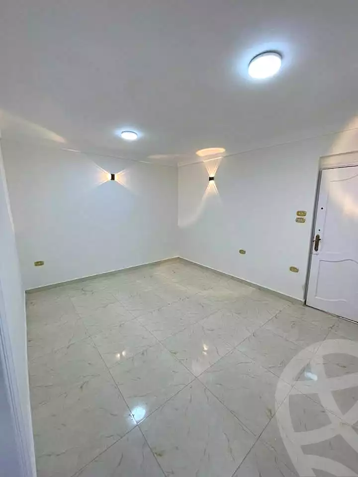 https://aqarmap.com.eg/ar/listing/7072867-for-sale-alexandria-lsywf-el-falki