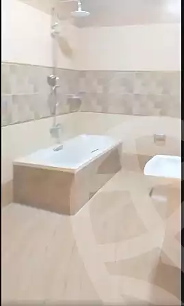 https://aqarmap.com.eg/ar/listing/7072911-for-sale-cairo-nozha-2-el-khamseen-st