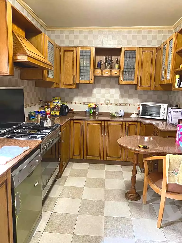 https://aqarmap.com.eg/ar/listing/7072885-for-sale-cairo-new-cairo-compounds-x-five-mall-x-estate