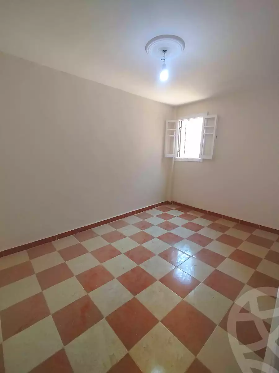 https://aqarmap.com.eg/ar/listing/7072994-for-sale-alexandria-lsywf-el-falki