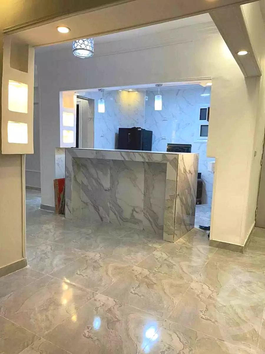 https://aqarmap.com.eg/ar/listing/7073073-for-sale-alexandria-al-agamy-el-hanouvel