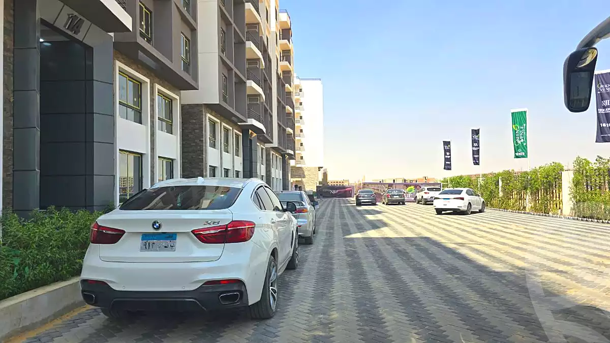 https://aqarmap.com.eg/ar/listing/7073114-for-sale-cairo-new-administrative-capital-r7-green-avenue