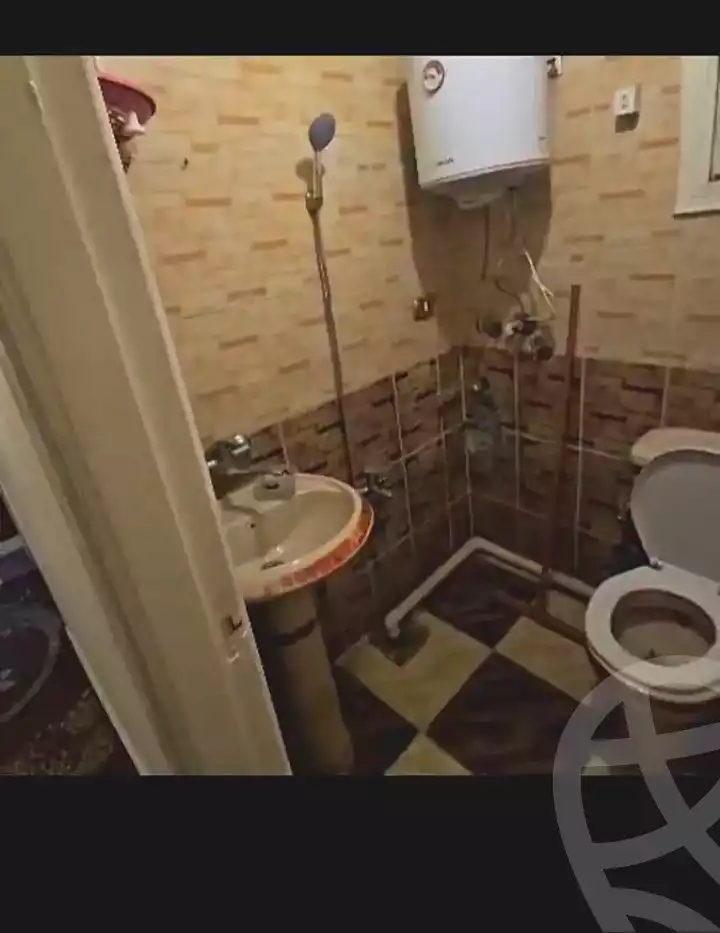 https://aqarmap.com.eg/ar/listing/7073197-for-sale-alexandria-el-asafra-l-sfr-qbly-street-30
