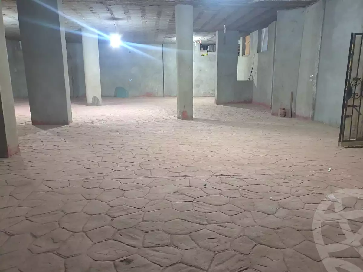 https://aqarmap.com.eg/ar/listing/7073246-for-rent-cairo-new-cairo-ganob-el-akadamiya-south-academy-a-zaid-ebn-haretha-st