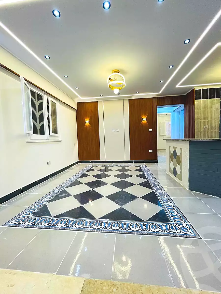 https://aqarmap.com.eg/ar/listing/7073440-for-sale-alexandria-al-agamy-shataa-el-nakheel