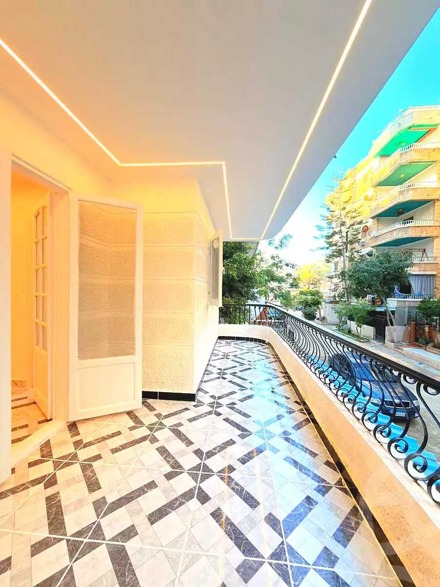 https://aqarmap.com.eg/ar/listing/7073474-for-sale-alexandria-al-agamy-shataa-el-nakheel