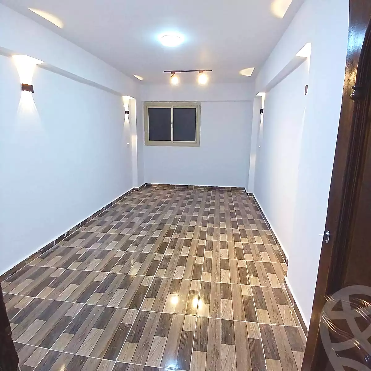https://aqarmap.com.eg/en/listing/7073594-for-sale-alexandria-al-agamy-el-hanouvel