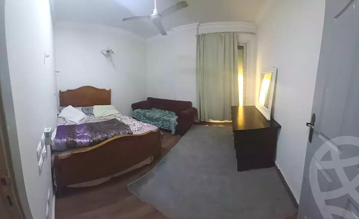 https://aqarmap.com.eg/ar/listing/7073901-for-rent-cairo-new-cairo-el-narges-el-narges-2-pilot-halawany-st