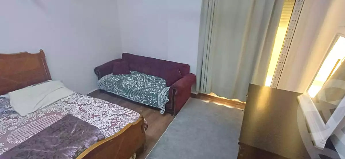 https://aqarmap.com.eg/ar/listing/7073901-for-rent-cairo-new-cairo-el-narges-el-narges-2-pilot-halawany-st