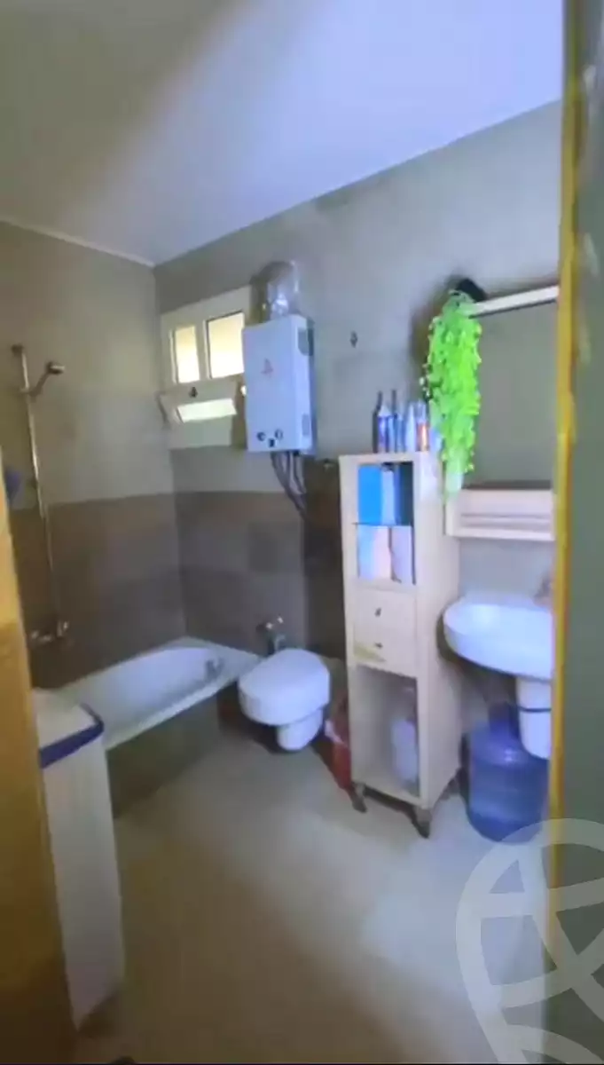 https://aqarmap.com.eg/en/listing/7073896-for-sale-cairo-ain-shams-yaacoub-boutros-st