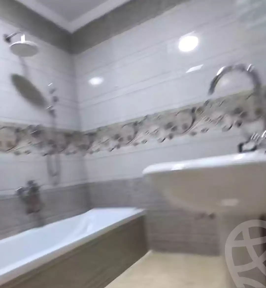 https://aqarmap.com.eg/en/listing/7073923-for-sale-cairo-elnozha-Streettt-27