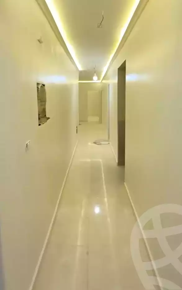 https://aqarmap.com.eg/ar/listing/7073951-for-sale-cairo-nozha-2-el-khamseen-st