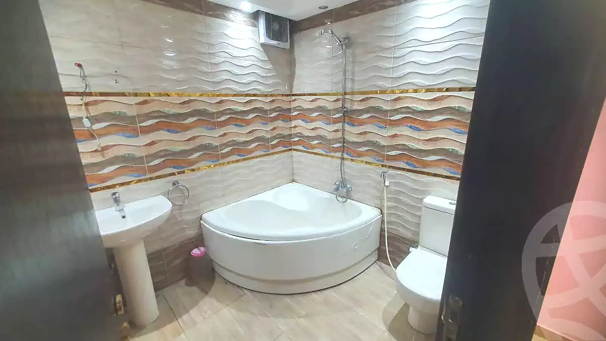 https://aqarmap.com.eg/ar/listing/7074076-for-sale-cairo-el-zaytun-lzytwn-lshrqy