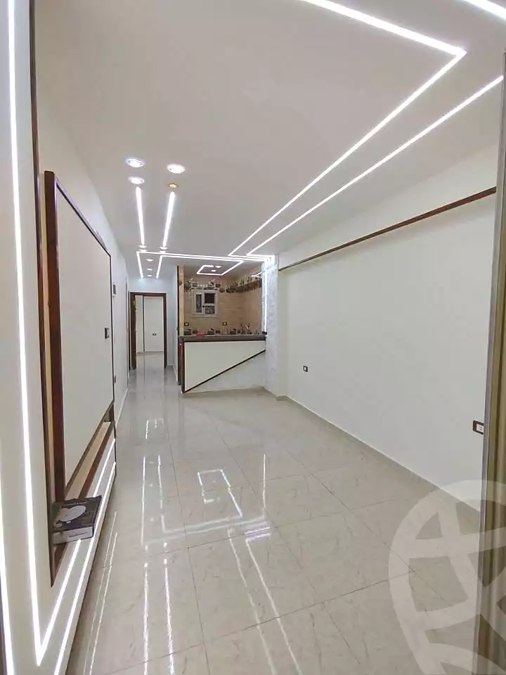 https://aqarmap.com.eg/en/listing/7074199-for-sale-alexandria-lsywf-el-falki