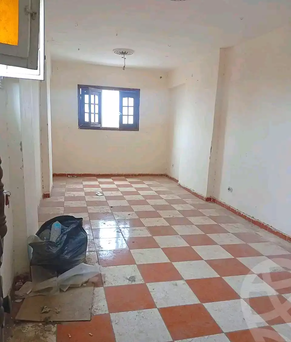 https://aqarmap.com.eg/ar/listing/7074770-for-sale-alexandria-sydy-bshr-shr-mlk-hfny