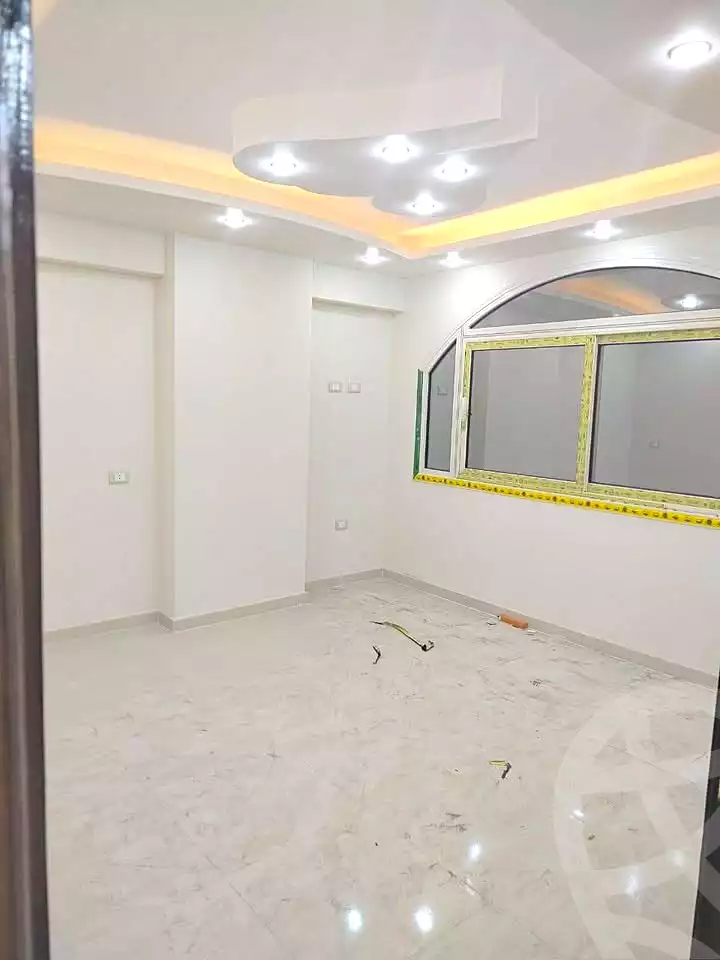 https://aqarmap.com.eg/ar/listing/7074819-for-sale-alexandria-al-agamy-lbytsh-bianchiii