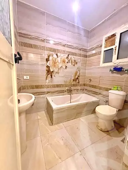 https://aqarmap.com.eg/en/listing/7074900-for-sale-alexandria-al-agamy-lbytsh