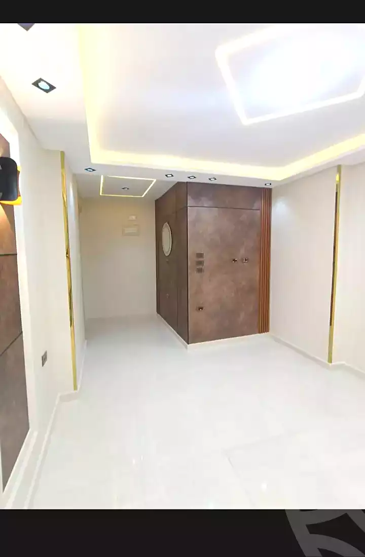 https://aqarmap.com.eg/en/listing/7074902-for-sale-alexandria-al-agamy-el-hanouvel