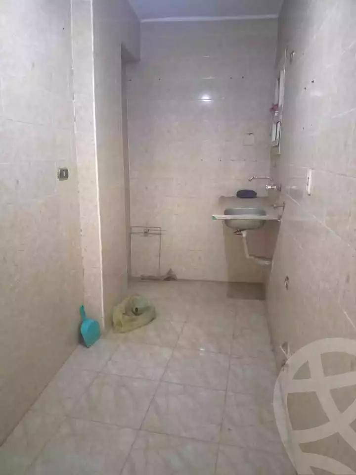 https://aqarmap.com.eg/ar/listing/7074952-for-sale-cairo-ain-shams-ain-shams-el-sharkia-el-horeya-st