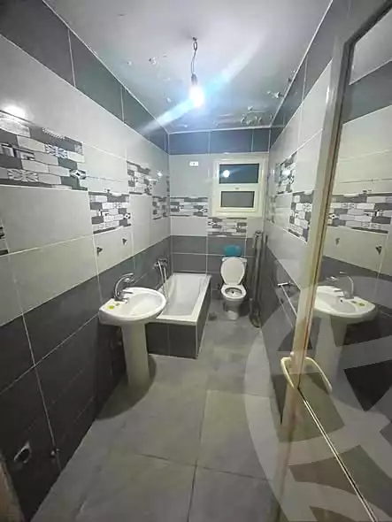 https://aqarmap.com.eg/ar/listing/7075008-for-rent-cairo-ain-shams-mnshy-lthryr