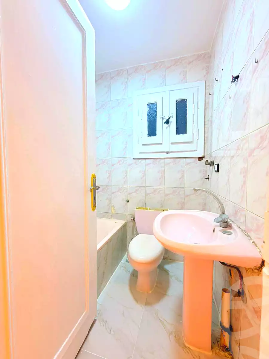 https://aqarmap.com.eg/ar/listing/7075229-for-sale-alexandria-al-agamy-shataa-el-nakheel