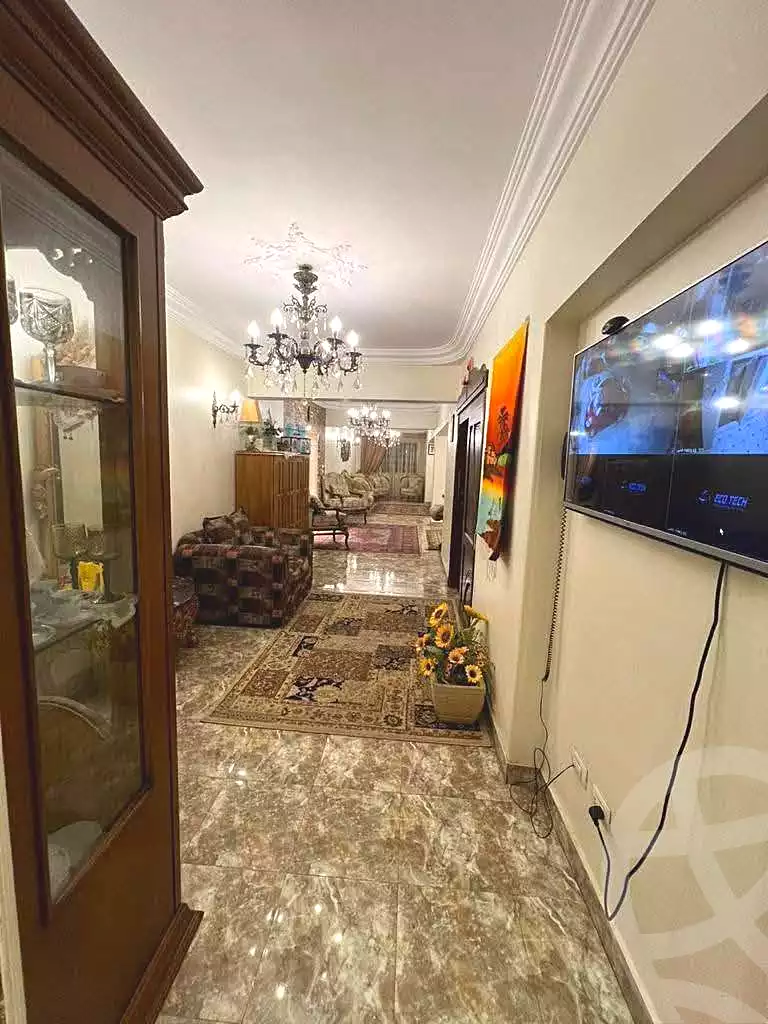 https://aqarmap.com.eg/ar/listing/7075292-for-sale-cairo-hadayek-el-koba-hamamat-el-koba