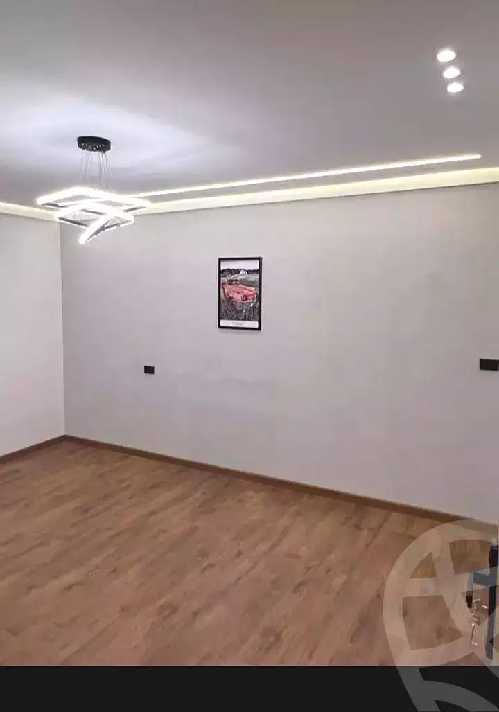 https://aqarmap.com.eg/ar/listing/7075304-for-sale-alexandria-el-asafra-shr-45