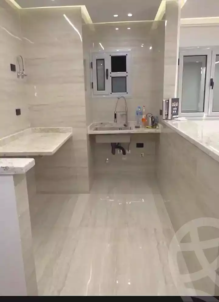https://aqarmap.com.eg/ar/listing/7075304-for-sale-alexandria-el-asafra-shr-45