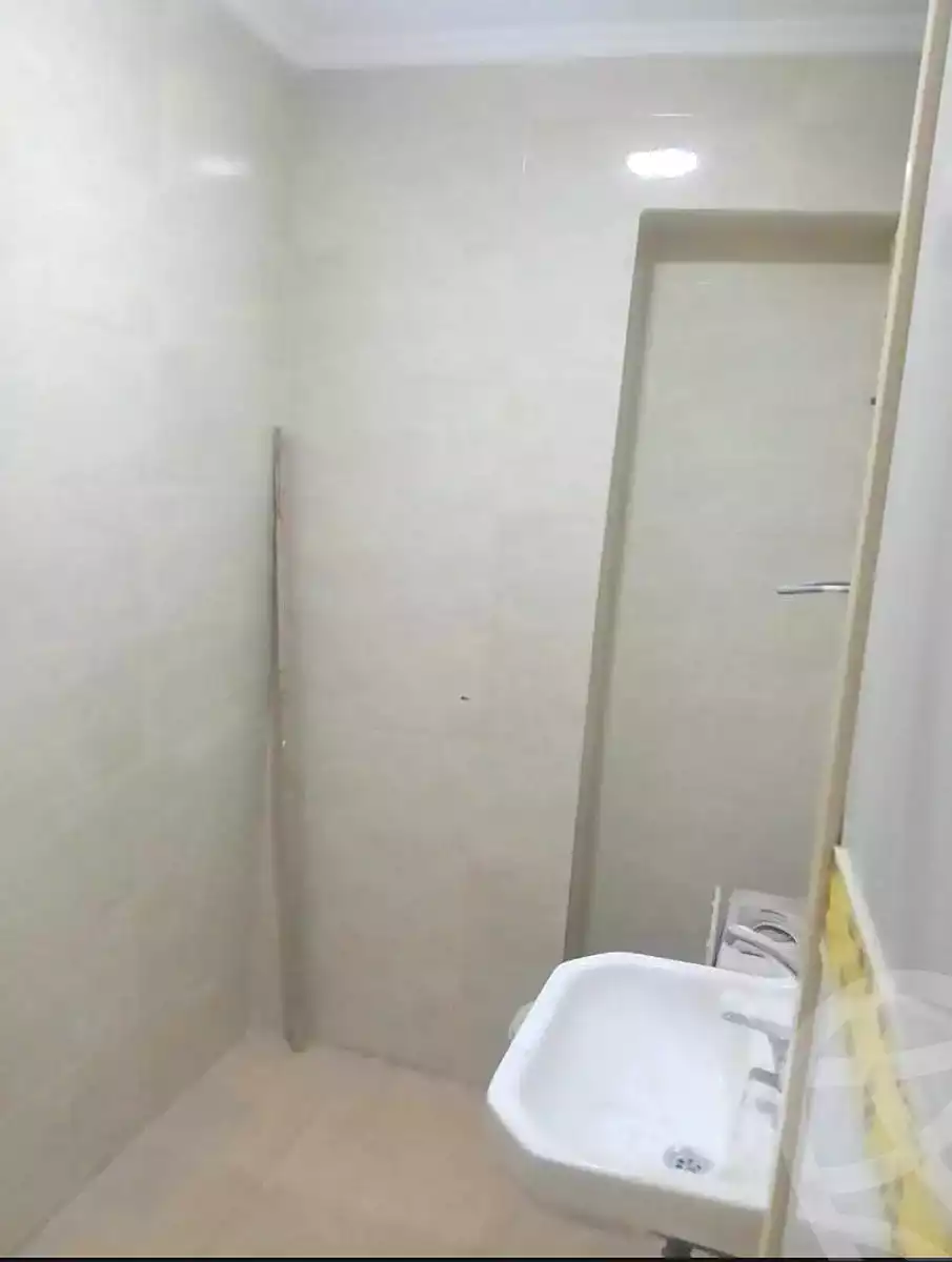 https://aqarmap.com.eg/en/listing/7075587-for-sale-cairo-elnozha-Streettt-27