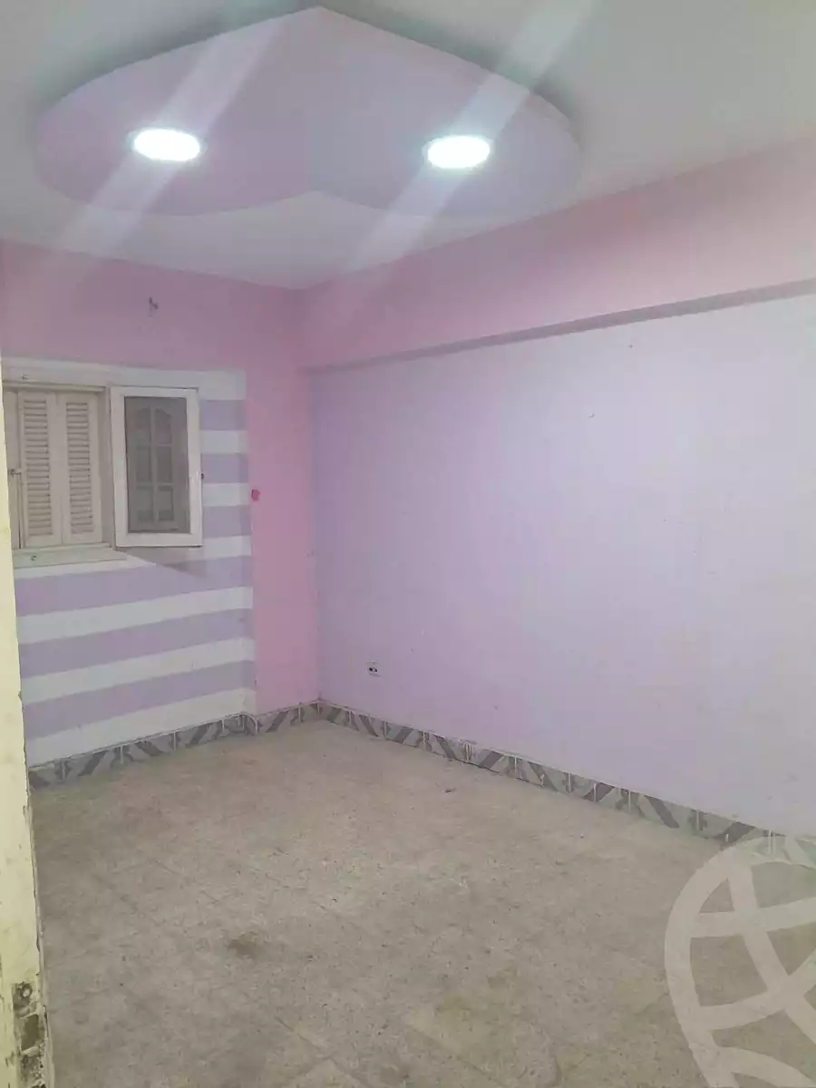 https://aqarmap.com.eg/en/listing/7075594-for-sale-alexandria-al-agamy-el-hanouvel-radwan-st
