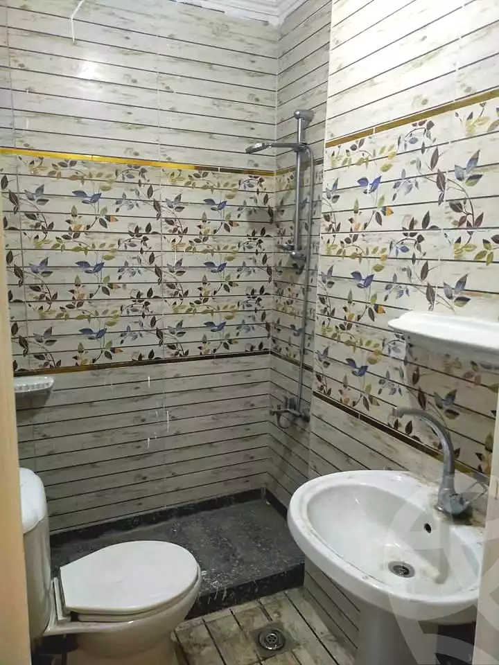 https://aqarmap.com.eg/en/listing/7074316-for-sale-alexandria-moharram-bey