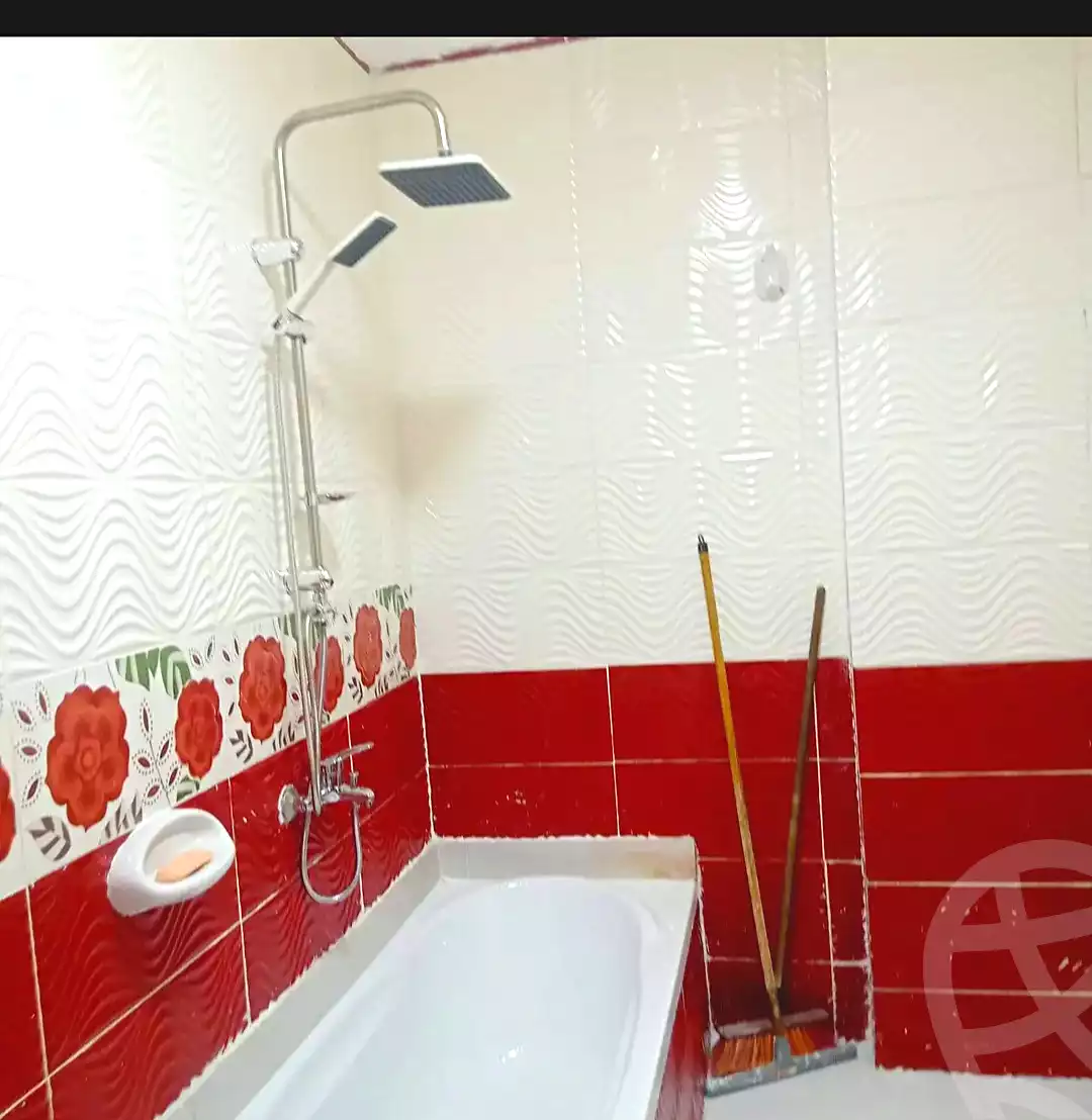 https://aqarmap.com.eg/en/listing/7075685-for-sale-alexandria-al-agamy-el-hanouvel-kasr-al-quiri-st-1