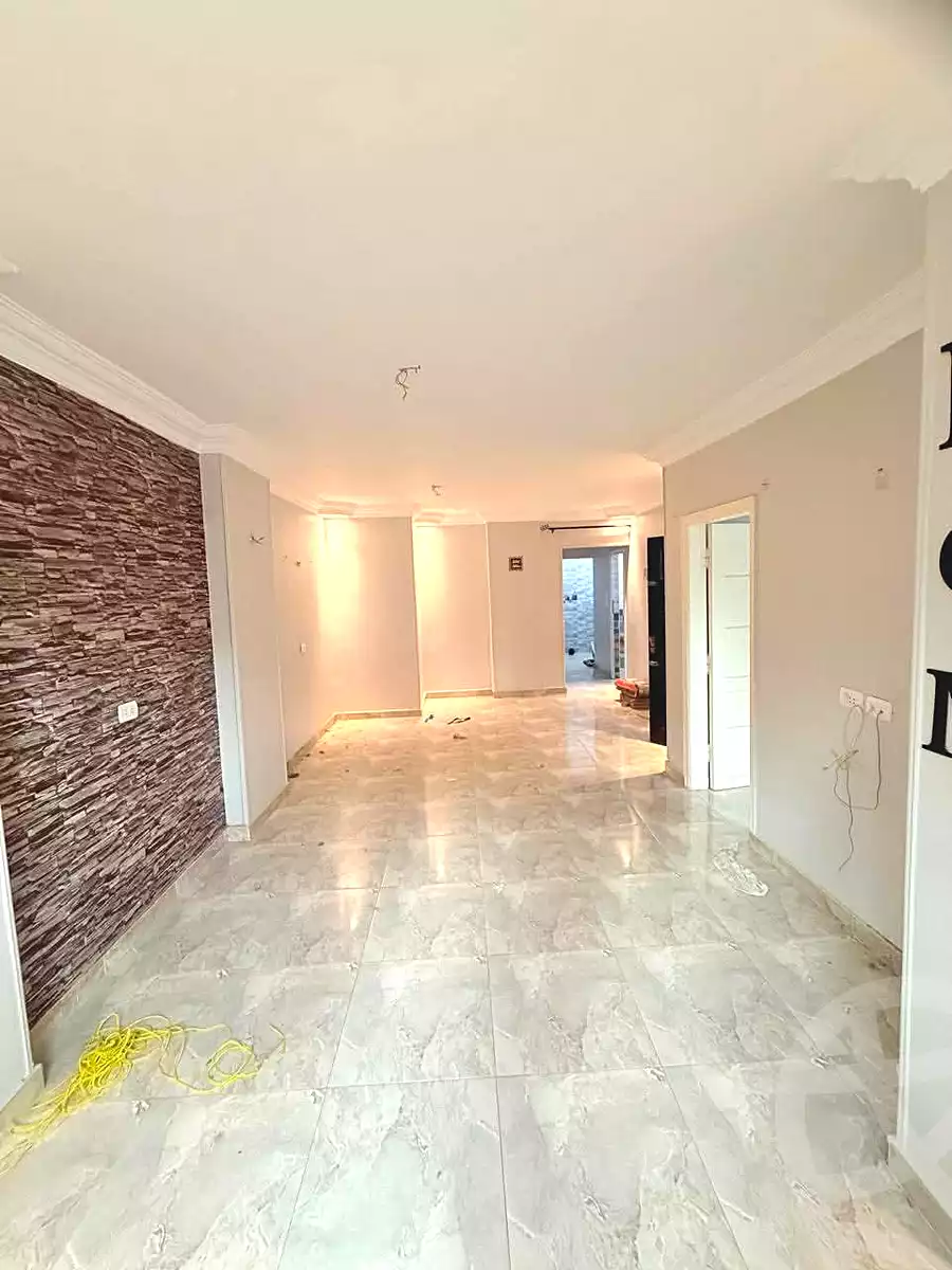 https://aqarmap.com.eg/ar/listing/7075922-for-sale-cairo-el-haram-shareaa-el-talateny
