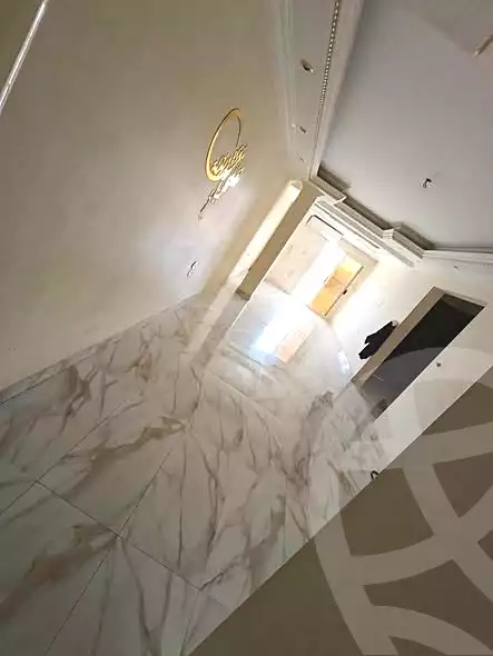 https://aqarmap.com.eg/ar/listing/7075996-for-sale-cairo-helwan-ahmed-enci-st