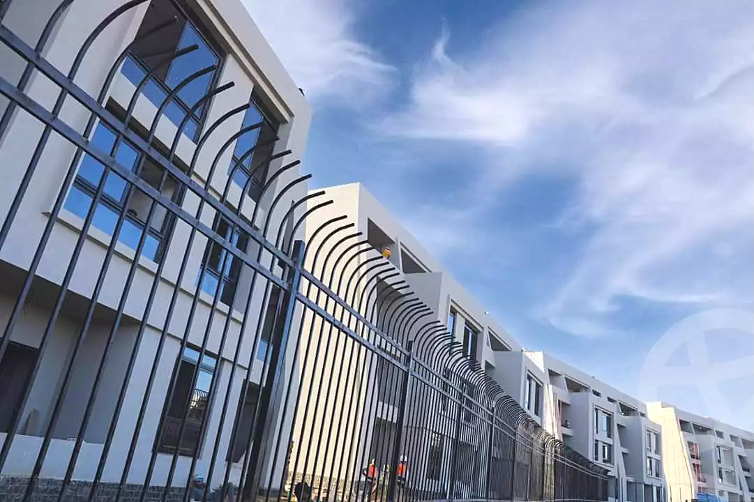 https://aqarmap.com.eg/en/listing/7076029-for-sale-ain-elsokhna-mdyn-ljll-ljdyd-byrmydz-sky-syty