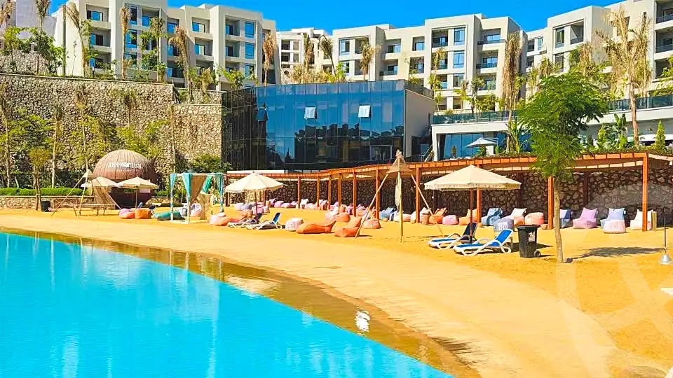 https://aqarmap.com.eg/en/listing/7076109-for-sale-ain-elsokhna-mdyn-ljll-ljdyd-byrmydz-sky-syty