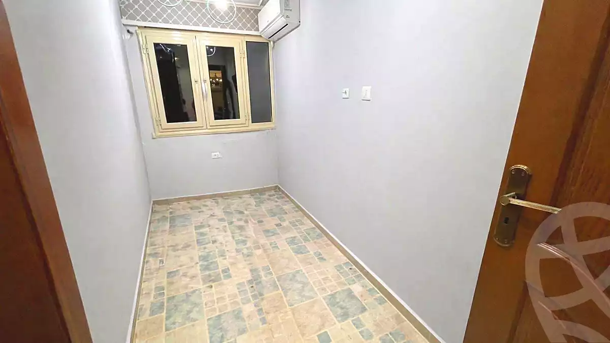https://aqarmap.com.eg/en/listing/7076375-for-sale-alexandria-moharram-bey