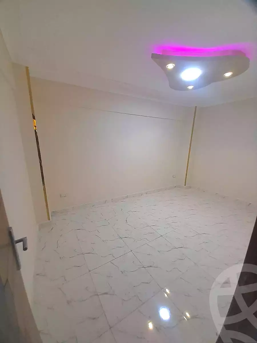 https://aqarmap.com.eg/en/listing/7076403-for-sale-alexandria-el-asafra-al-kokh-st