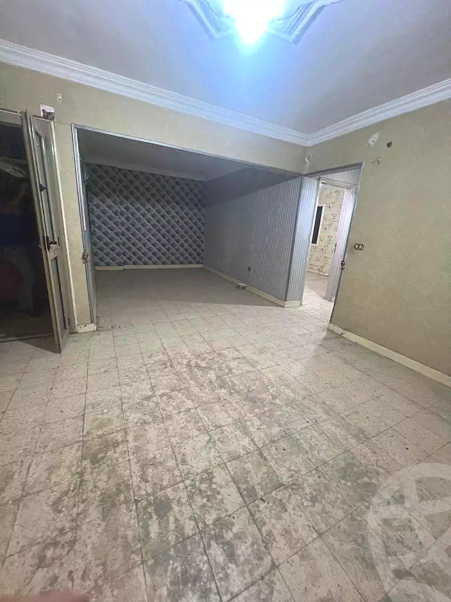https://aqarmap.com.eg/en/listing/7076436-for-sale-cairo-helwan-mahmoud-khater-st